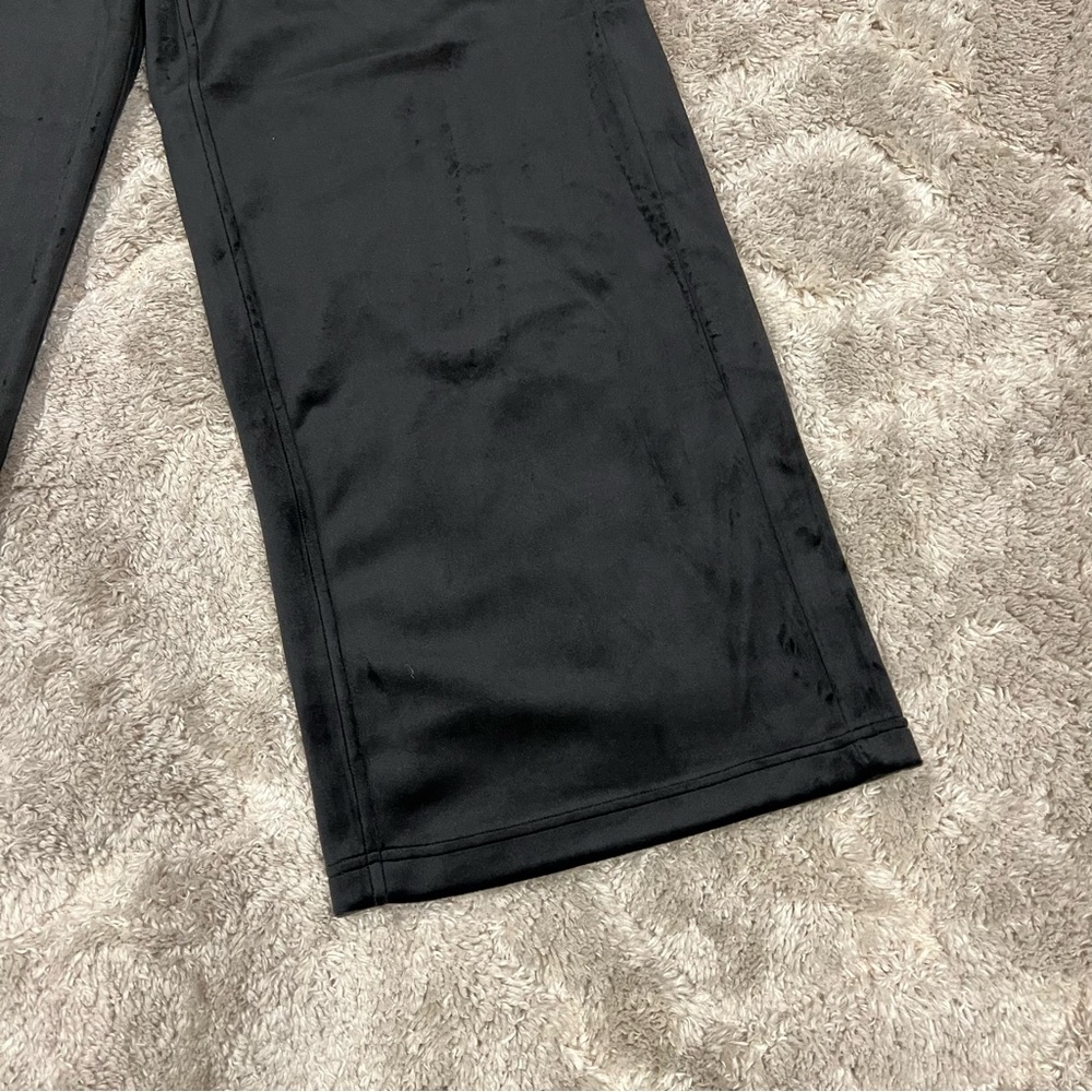 Lululemon | Scuba Velvet Black Mid-Rise Wide-Leg Pant size Large - Picture 6 of 16